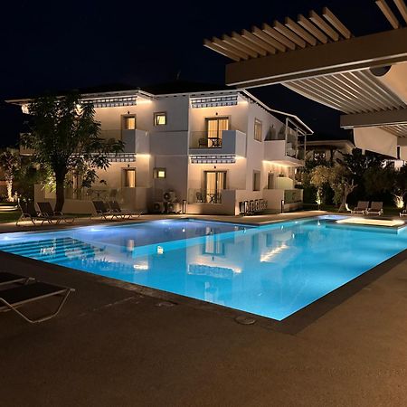 Studio Nikiti Beach المظهر الخارجي الصورة
