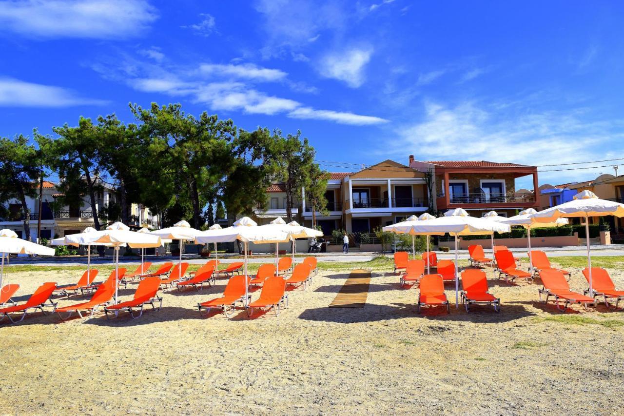 Studio Nikiti Beach المظهر الخارجي الصورة