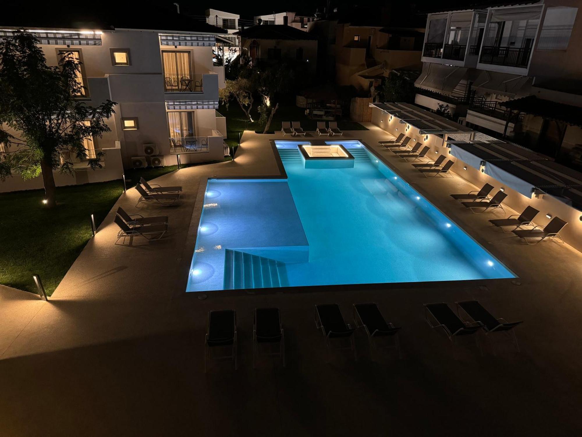 Studio Nikiti Beach المظهر الخارجي الصورة